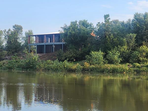 1 333 m² Farm