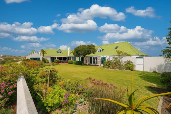 6 Bedroom House