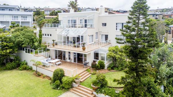 6 Bedroom House