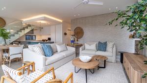 Duplex in Whale Rock