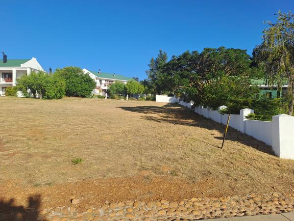 924 m² Land