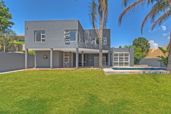 5 Bedroom House