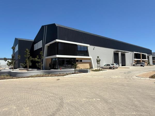 964  m² Industrial space