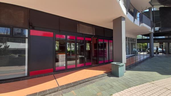 196.6  m² Retail Space