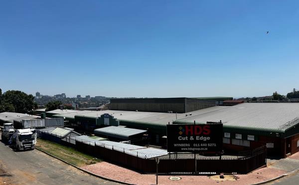6 500 m² Industrial space