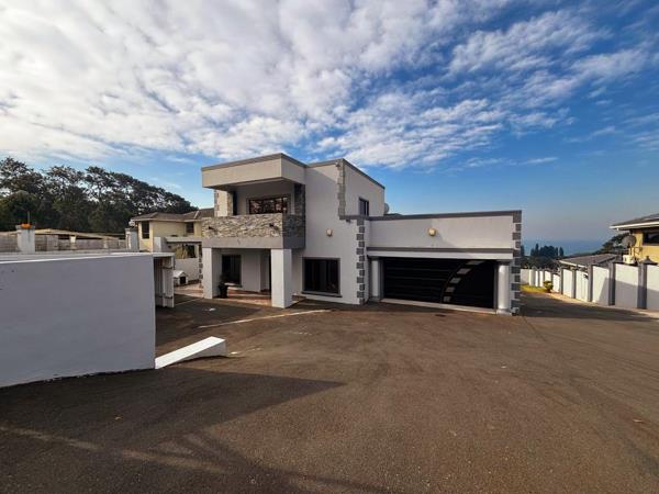 6 Bedroom House