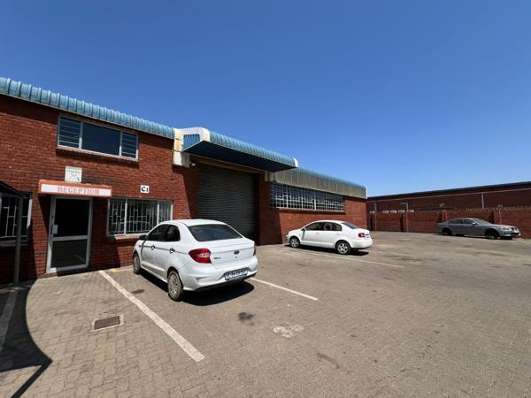 661  m² Industrial space