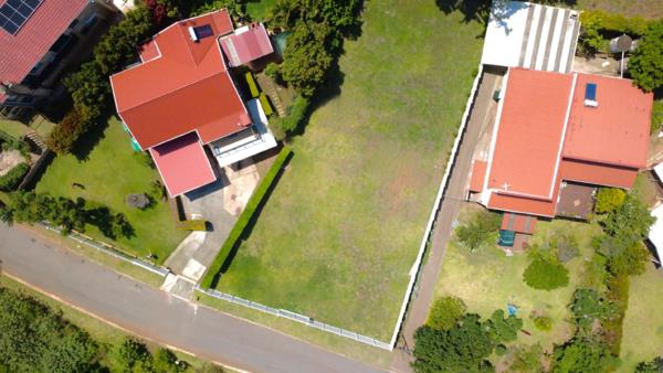 998 m² Land