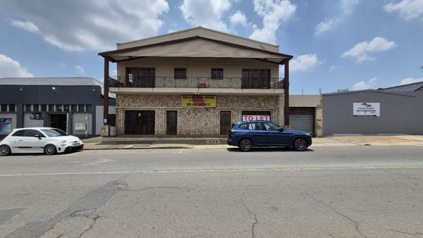 880  m² Commercial space