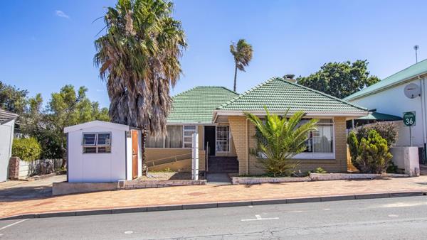 234  m² Commercial space