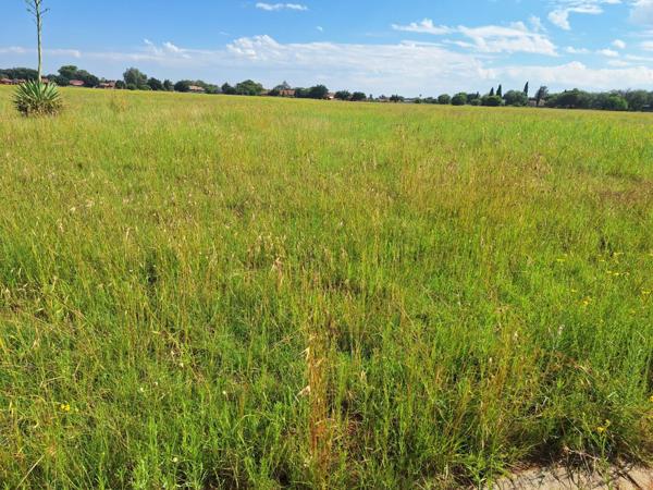 1 386 m² Land