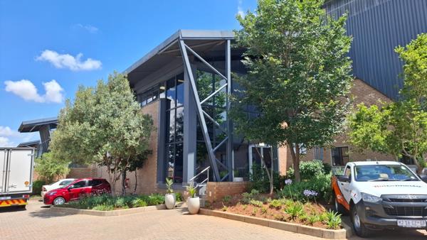 2 398  m² Industrial space