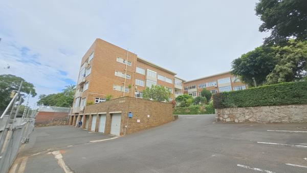 2.5 Bedroom Apartment