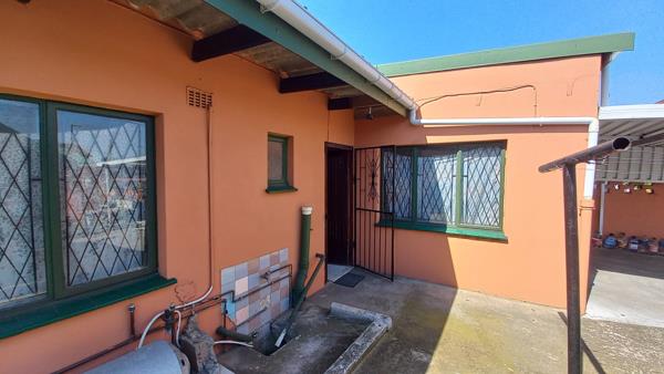 1 Bedroom Garden Cottage