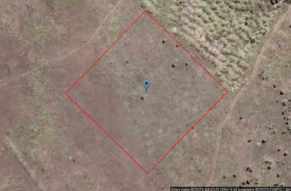 5 710 m² Land