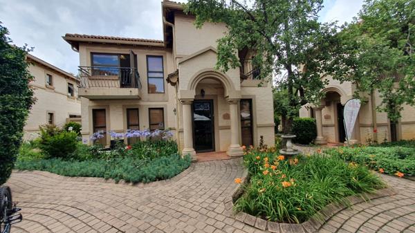 230  m² Commercial space