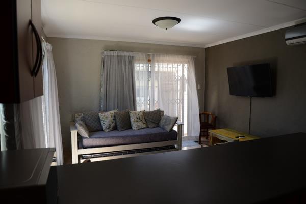 1 Bedroom Garden Cottage