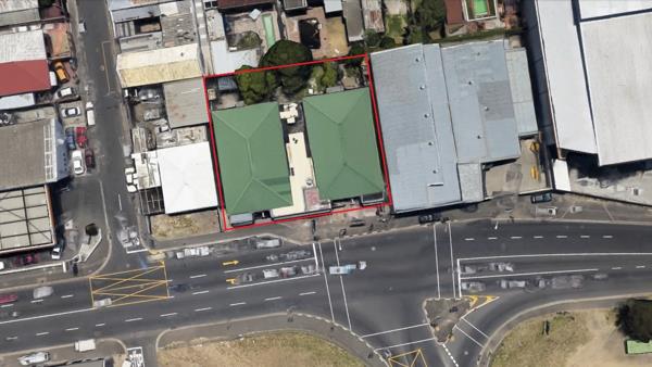 980  m² Commercial space