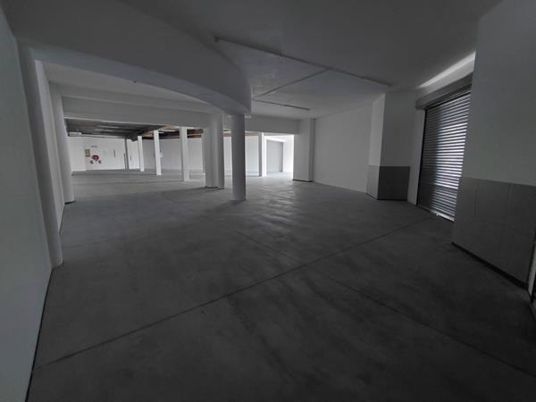 429  m² Commercial space