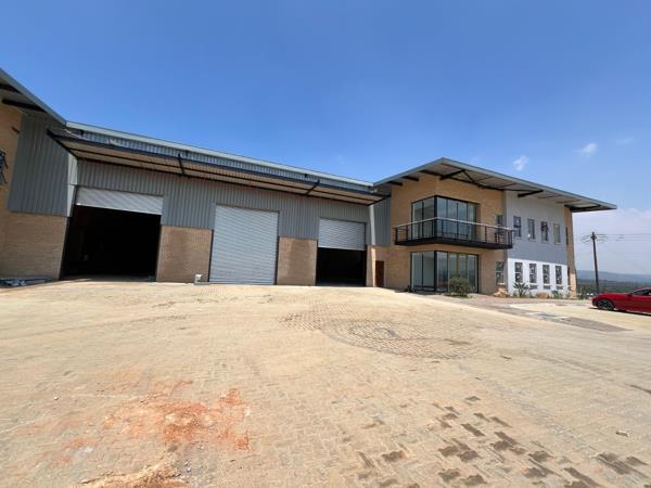 1 648  m² Industrial space