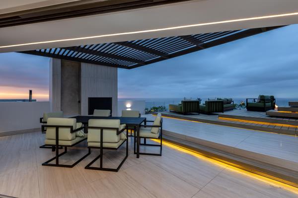 5 Bedroom Apartment