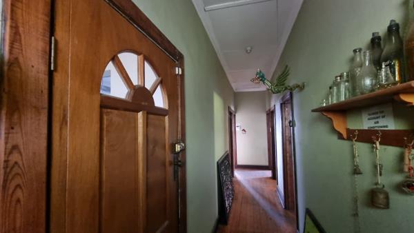 300  m² Office Space