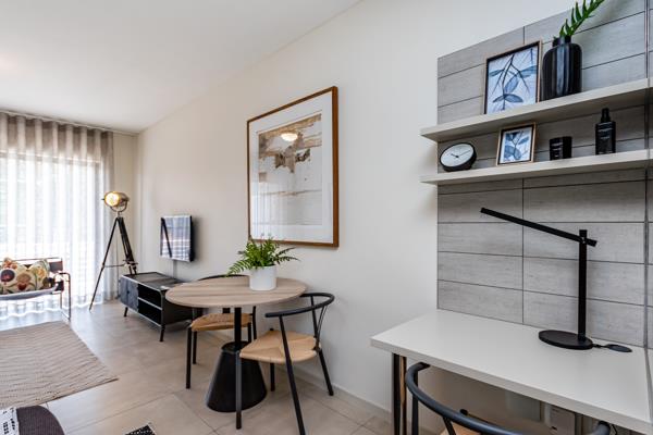Studio Apartment