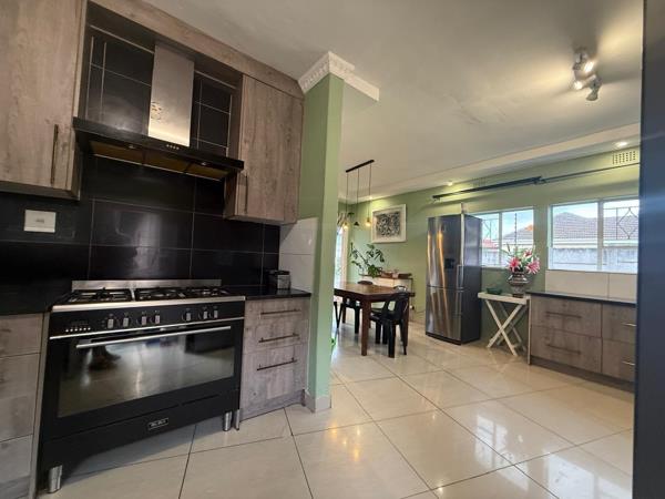 7 Bedroom House