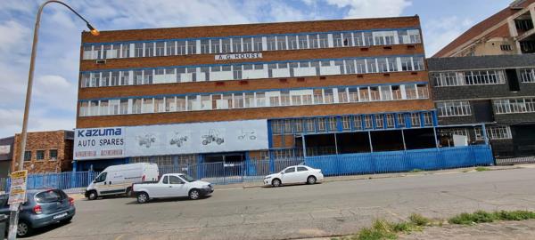 7 175  m² Industrial space