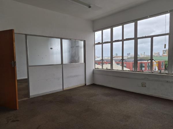 100 m² Commercial space