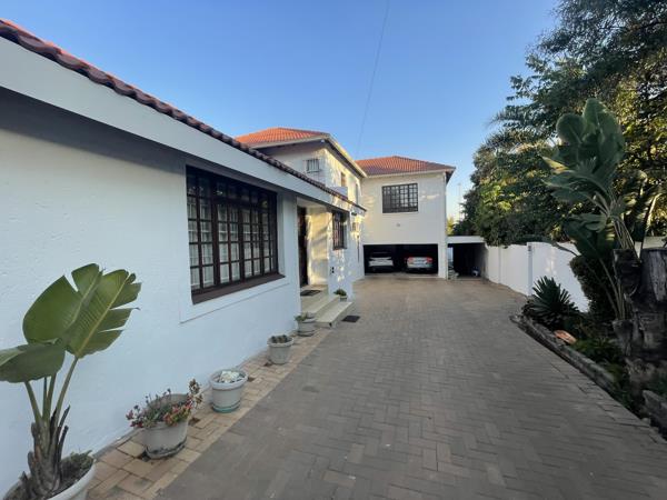 8 Bedroom House