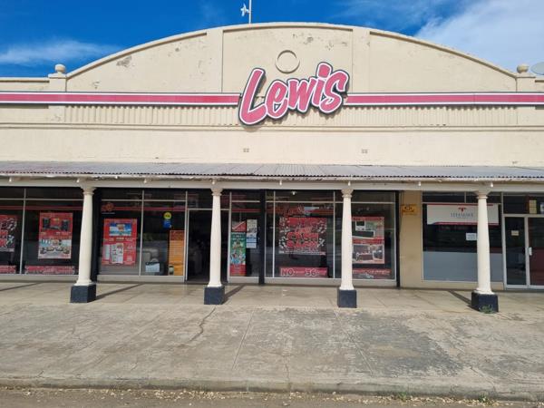 450  m² Commercial space