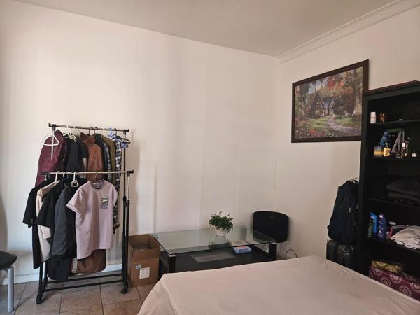 1 Bedroom House