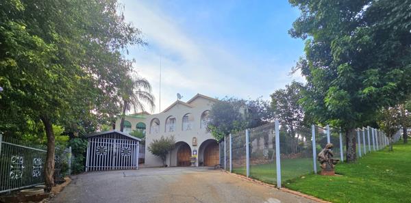 5 Bedroom House