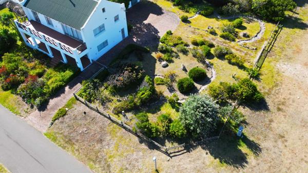 703 m² Land