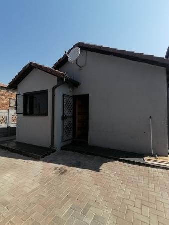 2 Bedroom House