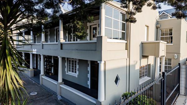 189  m² Commercial space