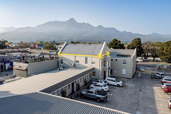 461 m² Retail Space