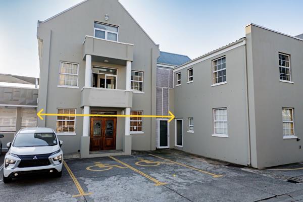 461 m² Retail Space