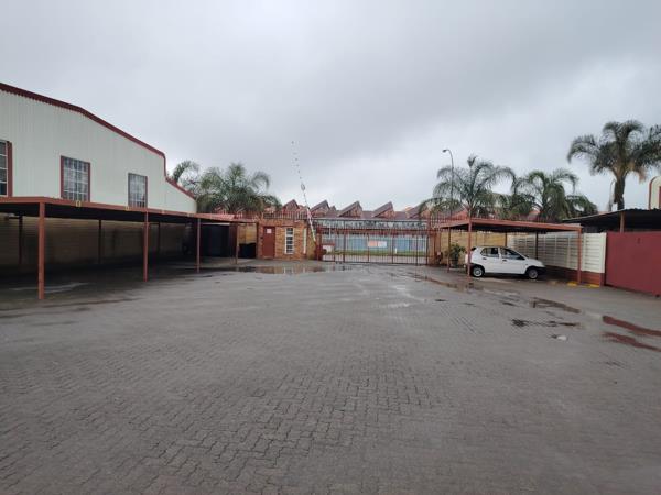360 m² Industrial space