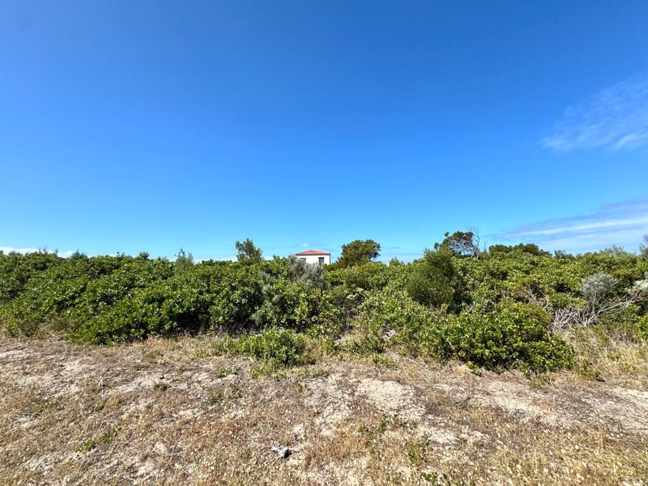 870 m² Land