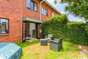 Townhouse in Glen Hills