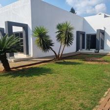 House in Rustenburg Central