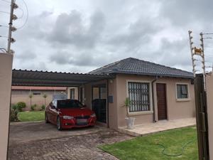 House in Protea Glen