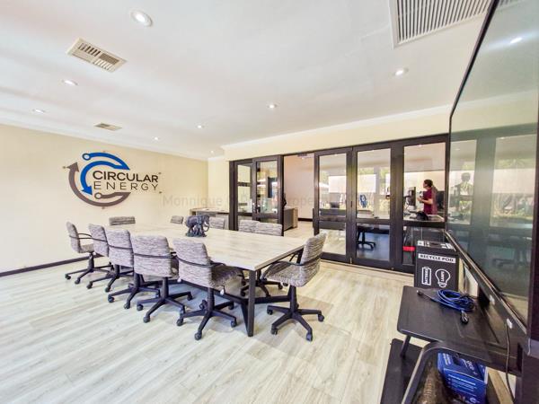 66  m² Commercial space