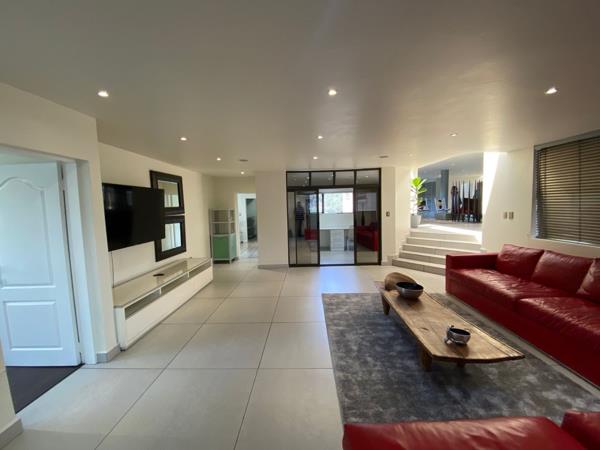 4 Bedroom Apartment