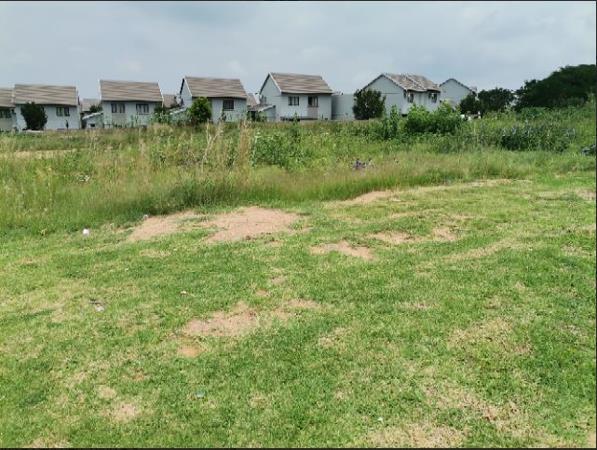 3 568 m² Land
