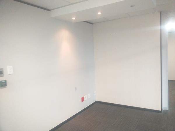 101.2  m² Office Space