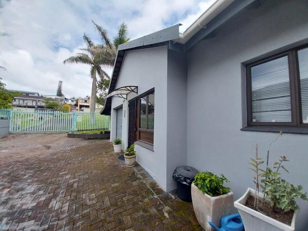 1 Bedroom Garden Cottage