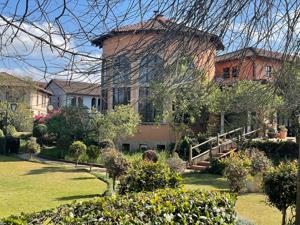 Apartment in Plantations